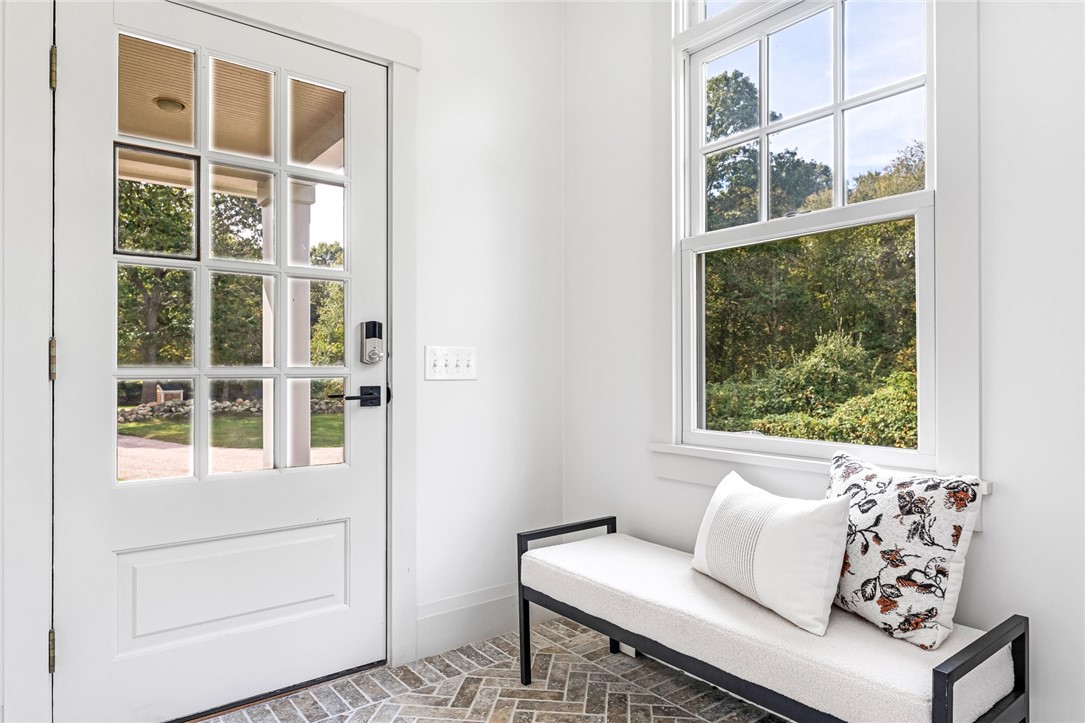 229 Saugatucket Road South Kingstown, RI 02879 - Photo 34 of 48