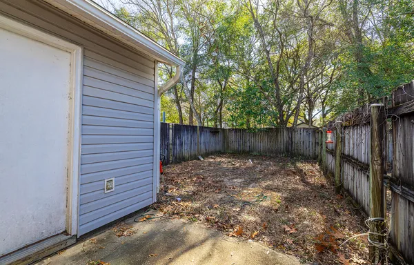 $1,600 | 912 48th Street, Niceville, FL 32578