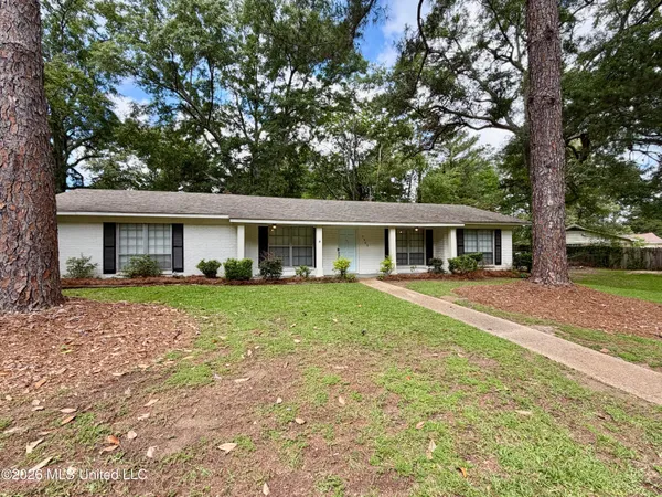 $242,000 | 1602 Tanglewood Drive, Clinton, MS 39056