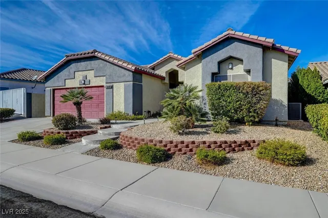 $2,255 | 8116 Squaw Springs Lane, Las Vegas, NV 89131