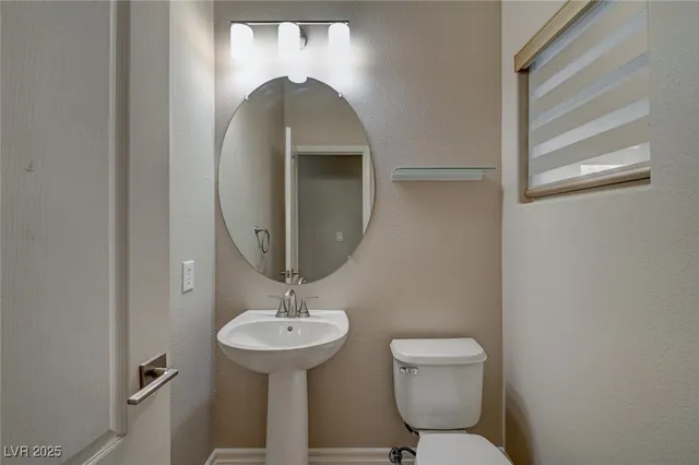 $2,255 | 8116 Squaw Springs Lane, Las Vegas, NV 89131