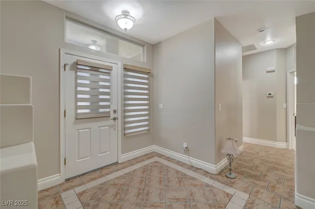 $2,255 | 8116 Squaw Springs Lane, Las Vegas, NV 89131