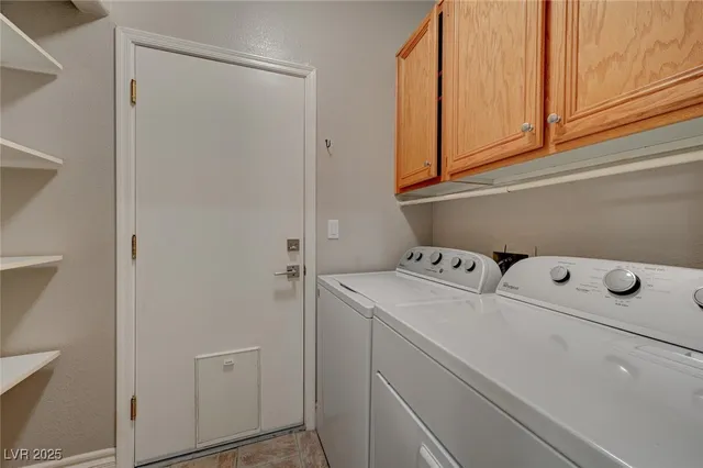 $2,255 | 8116 Squaw Springs Lane, Las Vegas, NV 89131