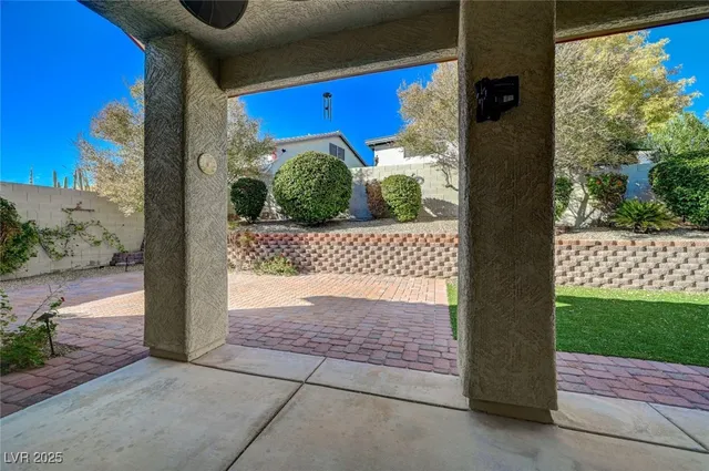 $2,255 | 8116 Squaw Springs Lane, Las Vegas, NV 89131