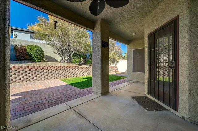 $2,255 | 8116 Squaw Springs Lane, Las Vegas, NV 89131