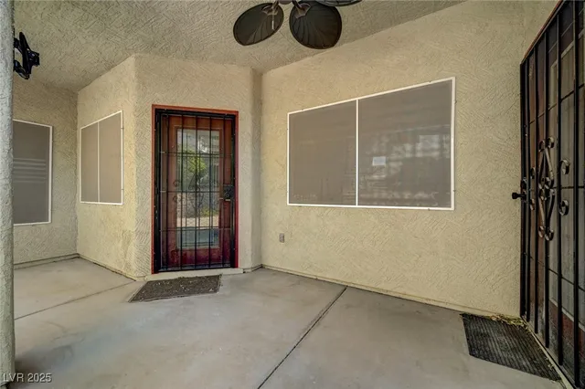 $2,255 | 8116 Squaw Springs Lane, Las Vegas, NV 89131