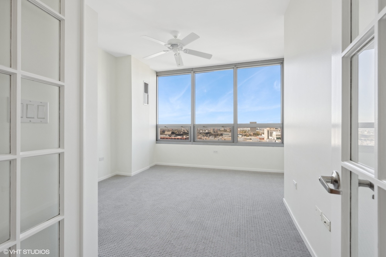 701 South Wells Street, Unit 2006 Chicago, IL 60607 - Photo 15 of 28 Gallery Image 15