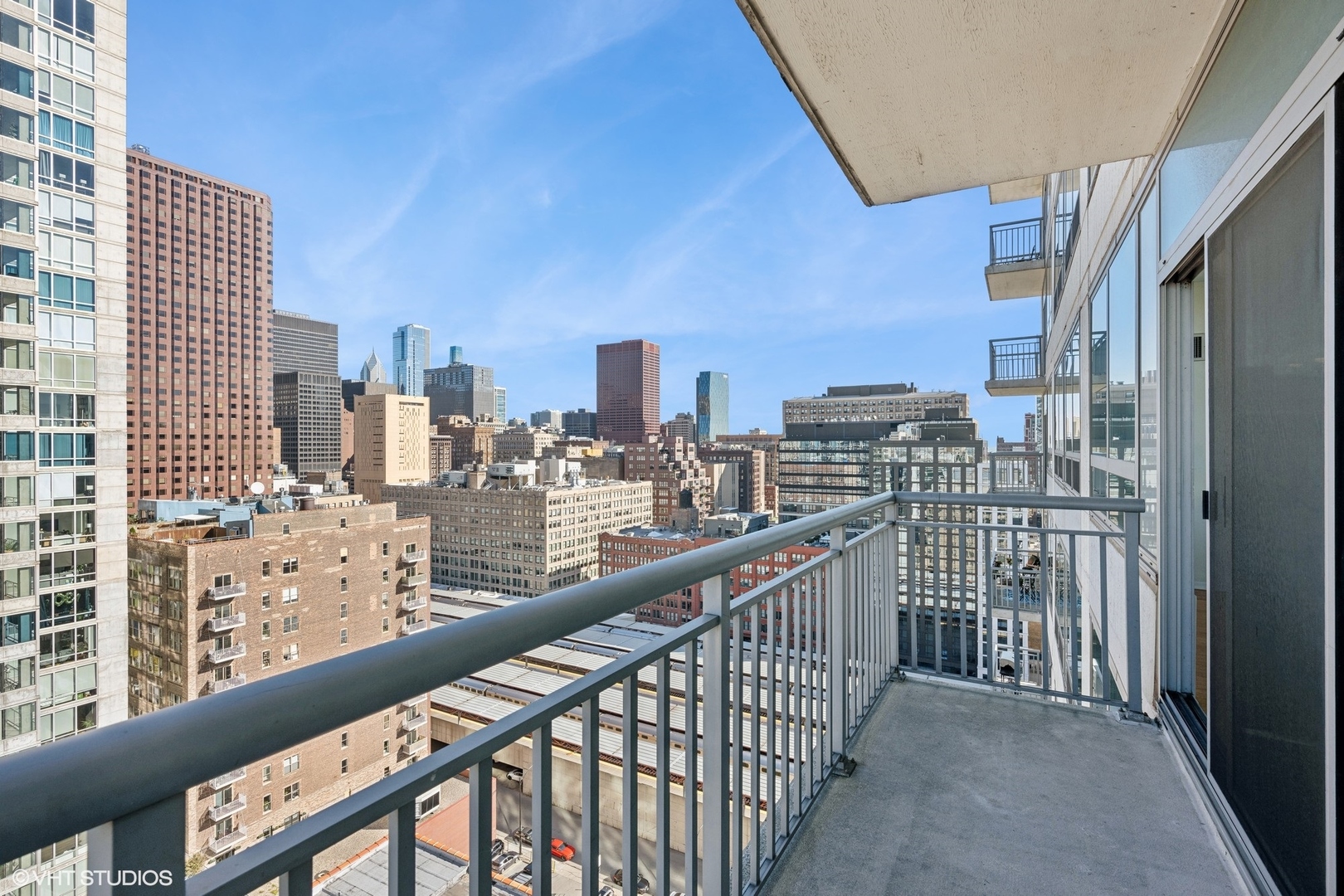 701 South Wells Street, Unit 2006 Chicago, IL 60607 - Photo 21 of 28 Gallery Image 21