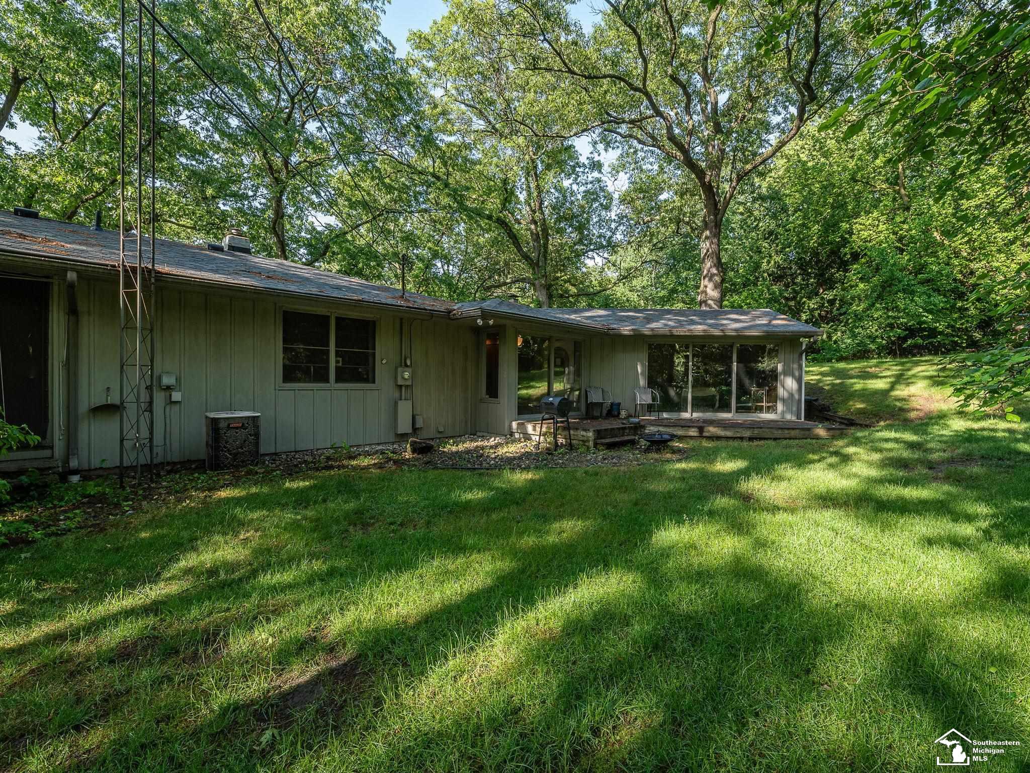 4030 Section Road Lambertville, MI 48144 - Photo 43 of 51 50144191-d3e847d2-dcdf-48f9-88a0-a5efce8ce11f.JPG