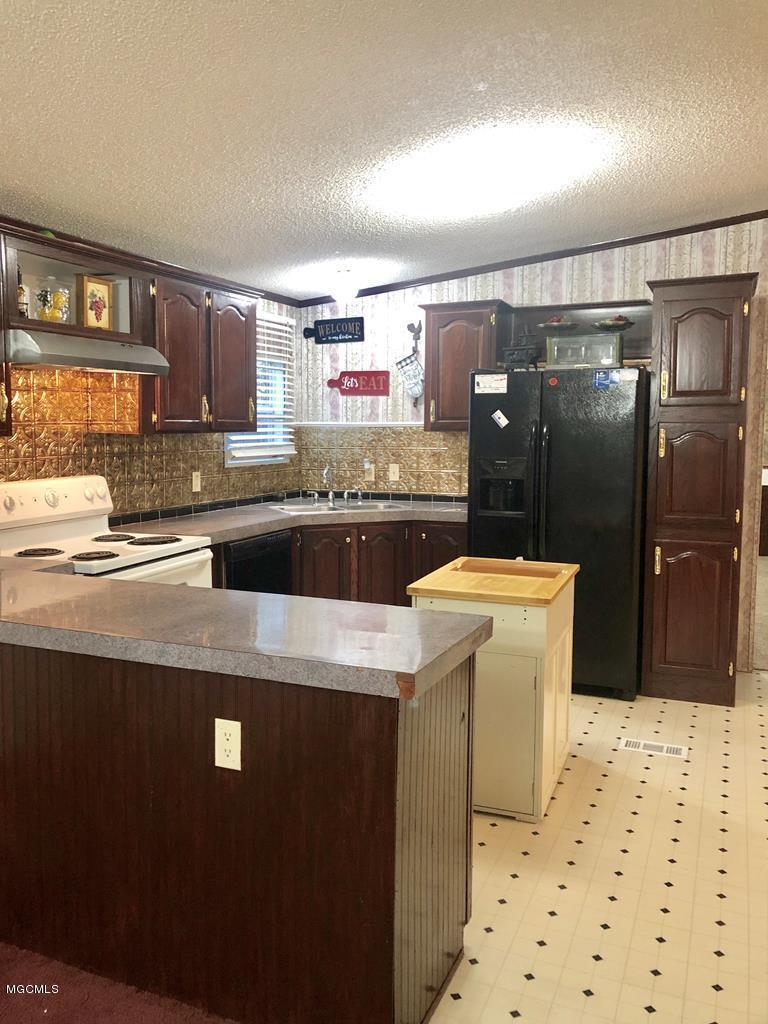 60 Old Creek Road Picayune, MS 39466 - Photo 19 of 30 ocr19