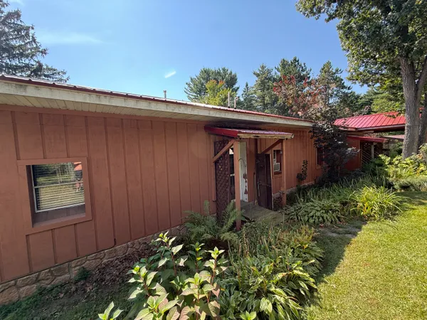 $514,900 | 24691 Embay Avenue, La Grange, WI 54660