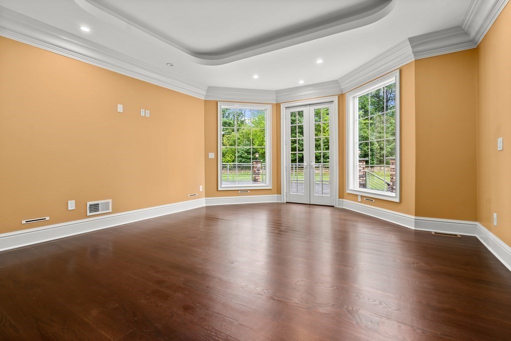 249 Prospect Street Auburn, MA 01501 - Photo 15 of 41