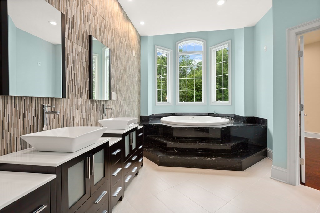 249 Prospect Street Auburn, MA 01501 - Photo 16 of 41