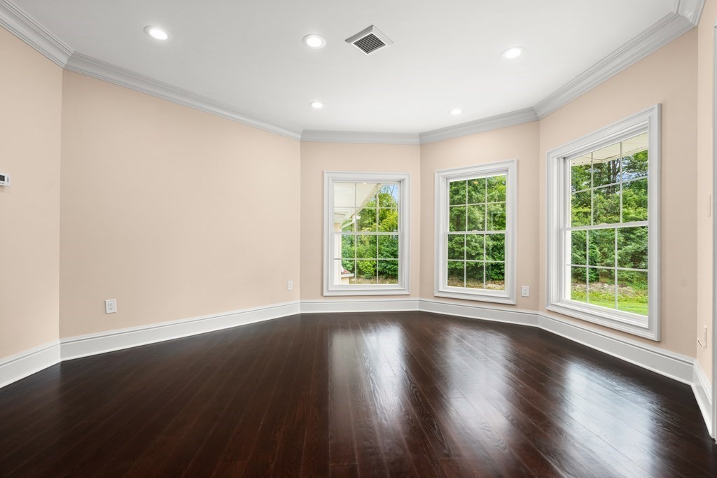 249 Prospect Street Auburn, MA 01501 - Photo 20 of 41