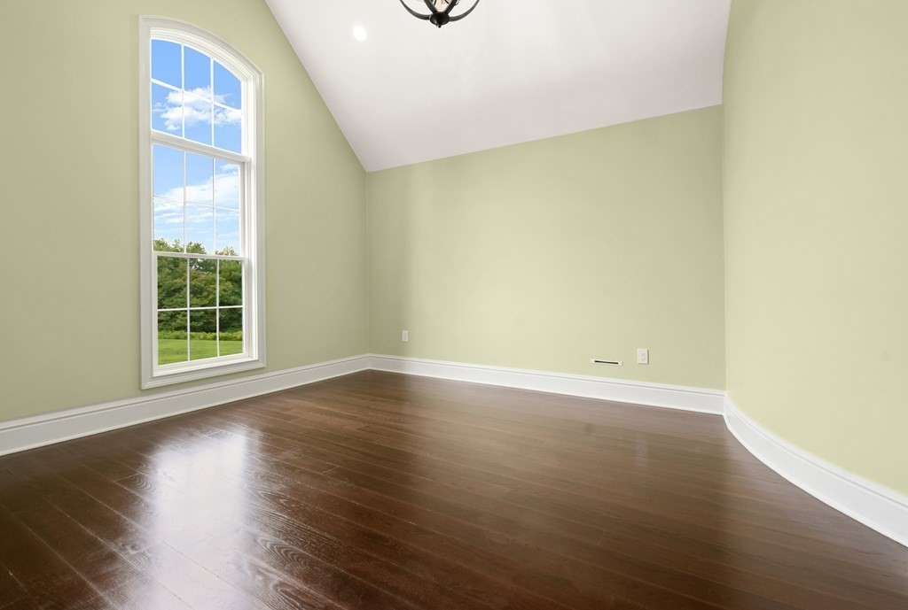 249 Prospect Street Auburn, MA 01501 - Photo 27 of 41