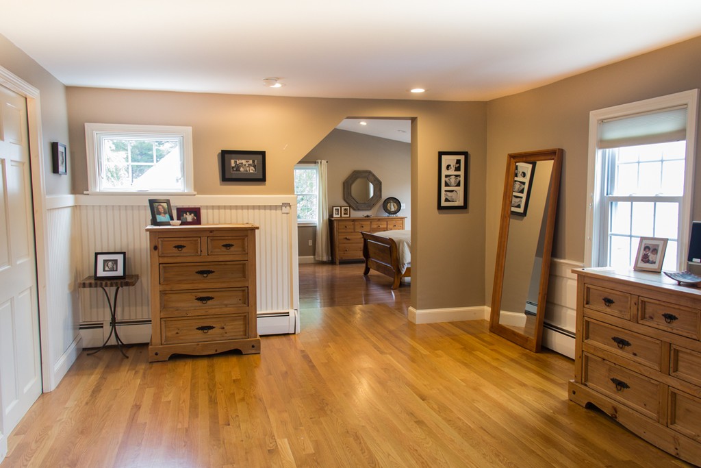 55 Kenneth Road Marblehead, MA 01945 - Photo 14 of 26