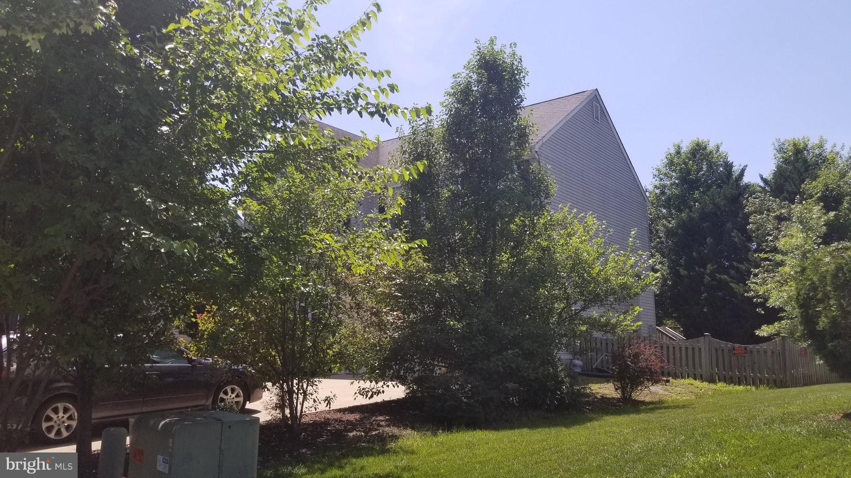 2425 Rabbits Run Street Waldorf, MD 20601 - Photo 10 of 12 Exterior (General)