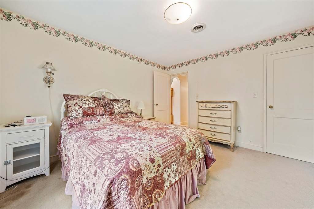 19 Oakdale Road Canton, MA 02021 - Photo 17 of 26 Gallery Image 17
