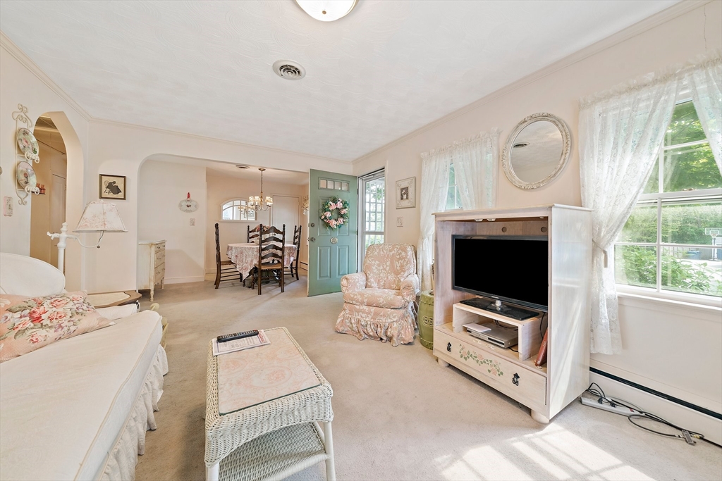 19 Oakdale Road Canton, MA 02021 - Photo 9 of 26 Gallery Image 9