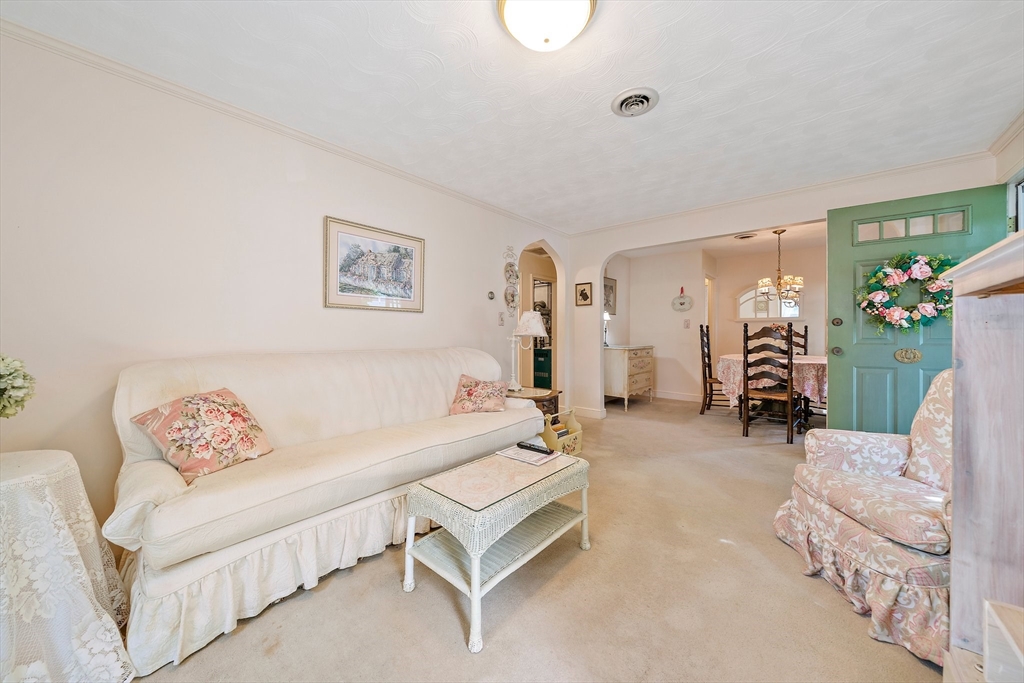 19 Oakdale Road Canton, MA 02021 - Photo 10 of 26 Gallery Image 10
