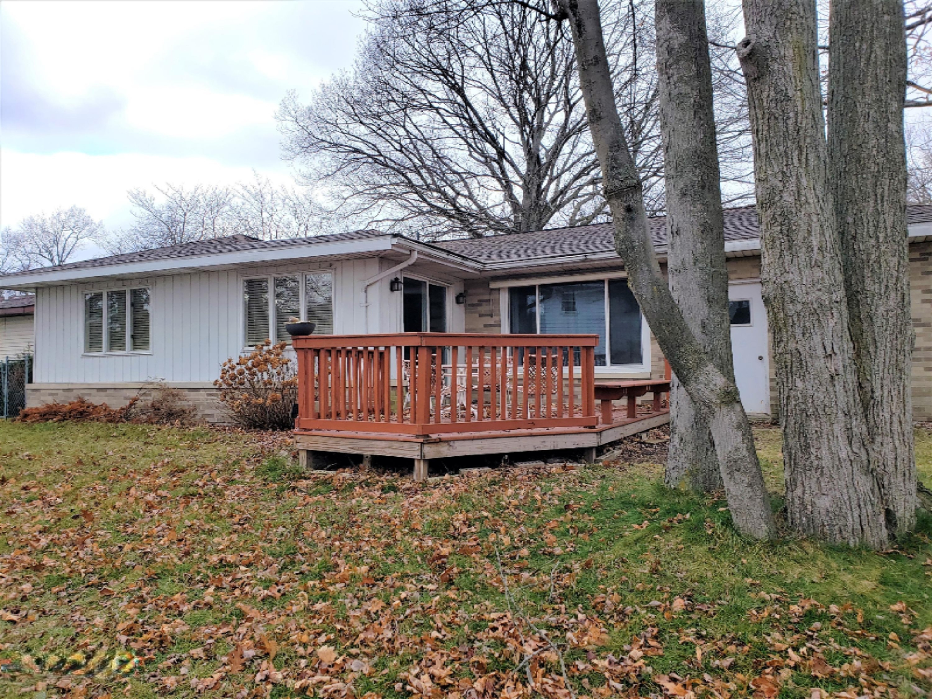 3174 Roosevelt Road Muskegon, MI 49441 - Photo 2 of 12 20201222_120055 (2)