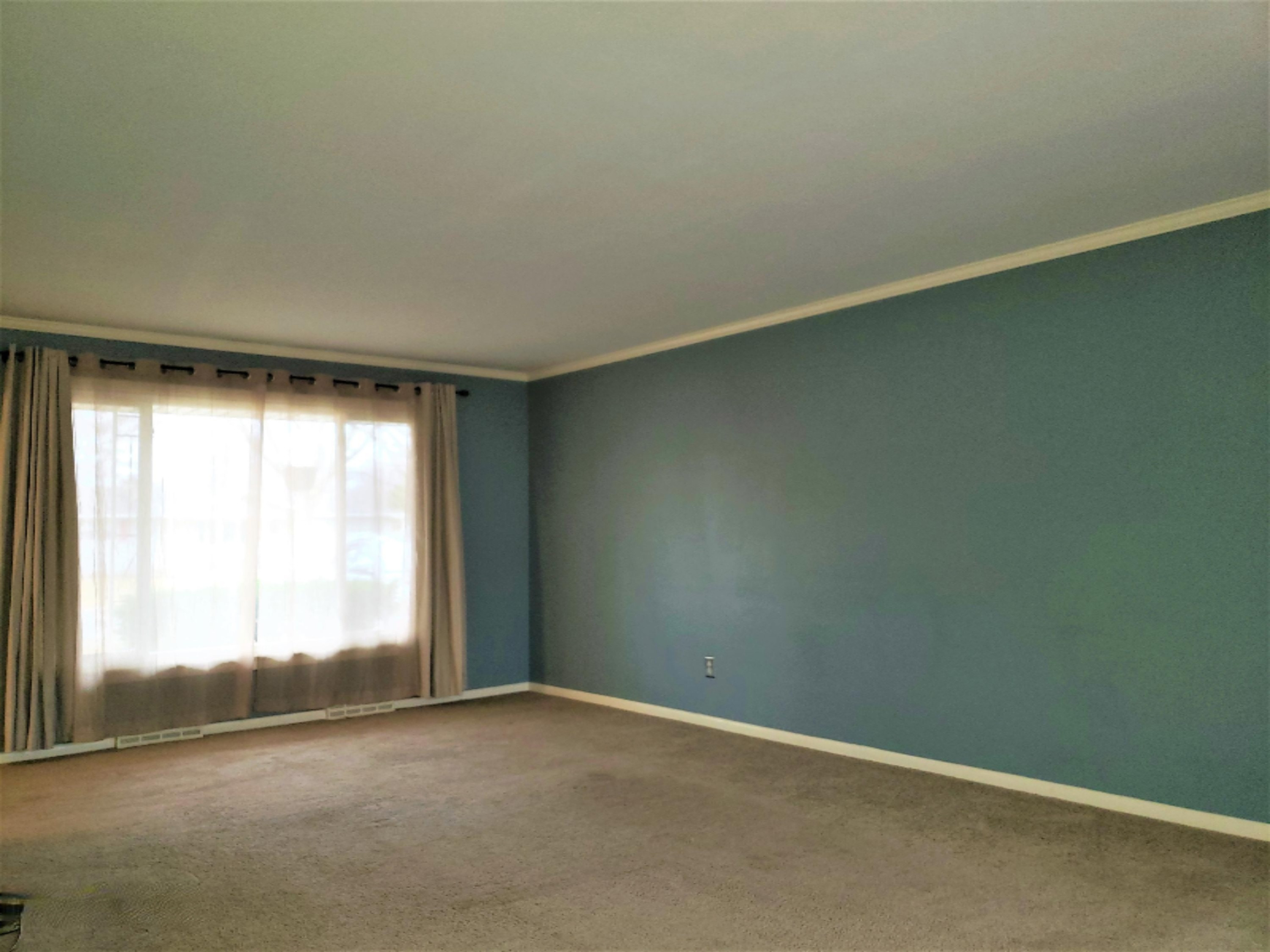 3174 Roosevelt Road Muskegon, MI 49441 - Photo 6 of 12 20201222_111928 (2)