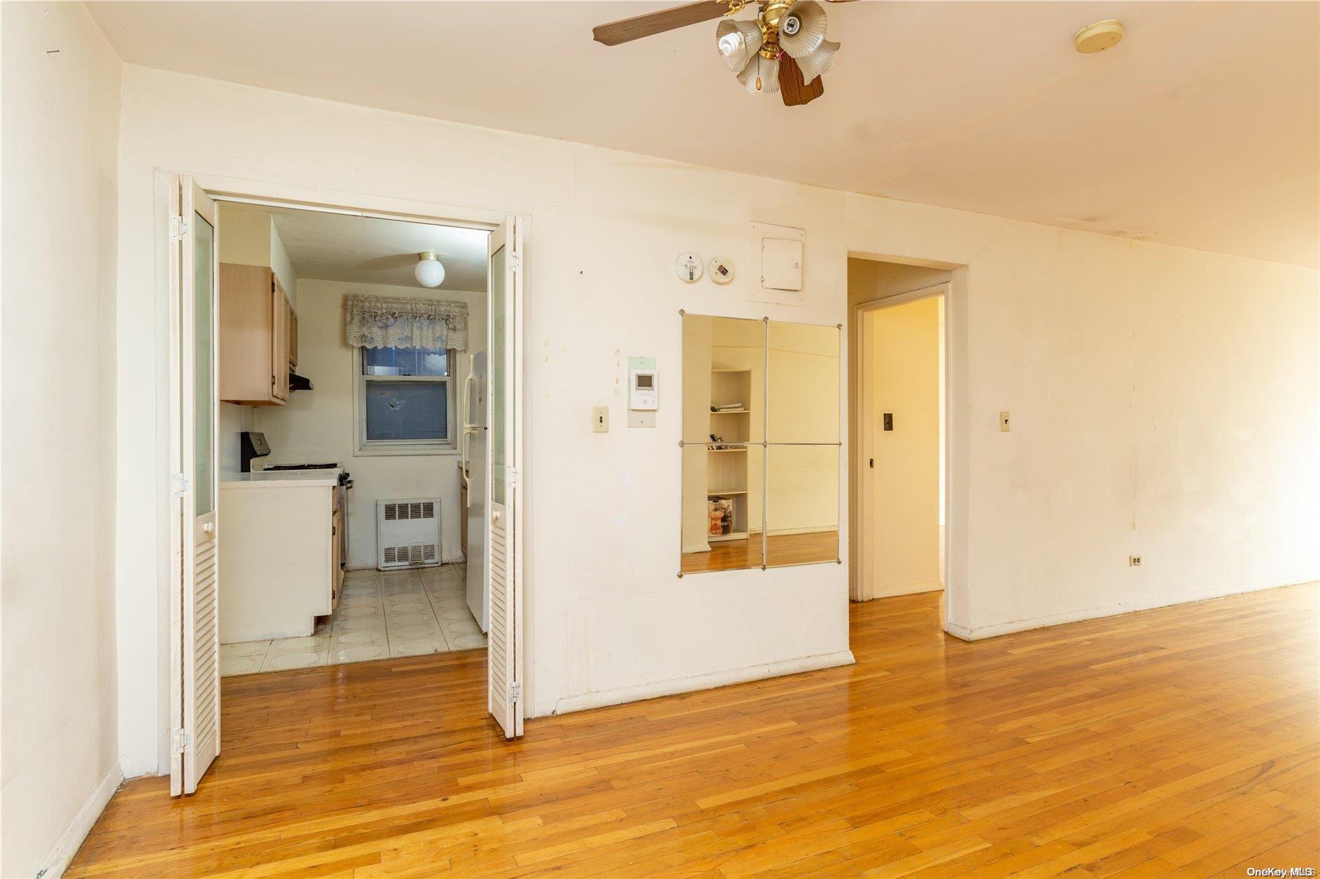 41-07 Bowne Street, Unit 3K Queens, NY 11355 - Photo 6 of 17 a view of a bathroom with a bathroom
