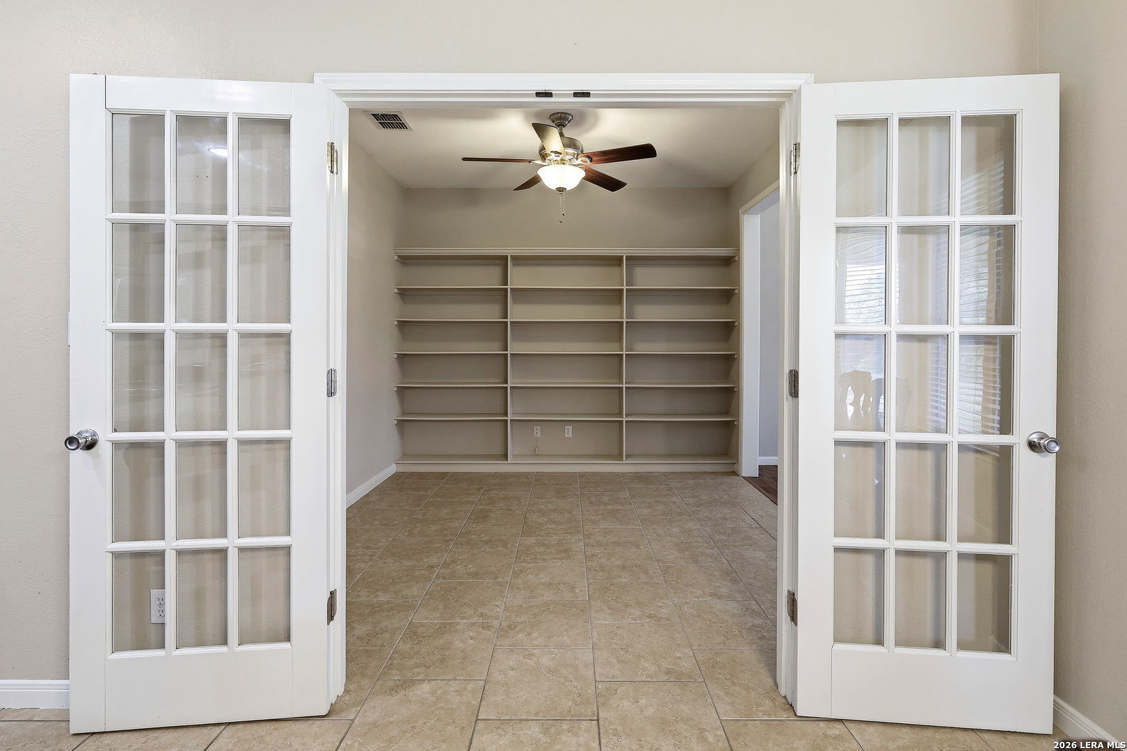 232 Edgewood Circle Bandera, TX 78003 - Photo 13 of 27