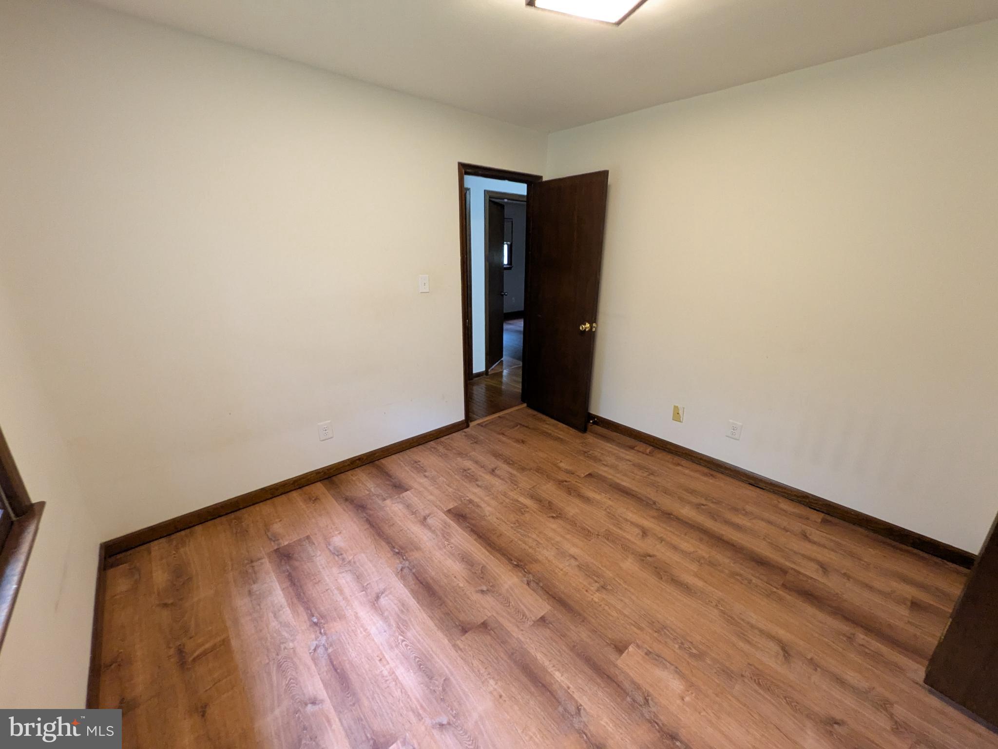 9511 Rogues Road Midland, VA 22728 - Photo 19 of 34 Bright and inviting blank canvas for creativity.