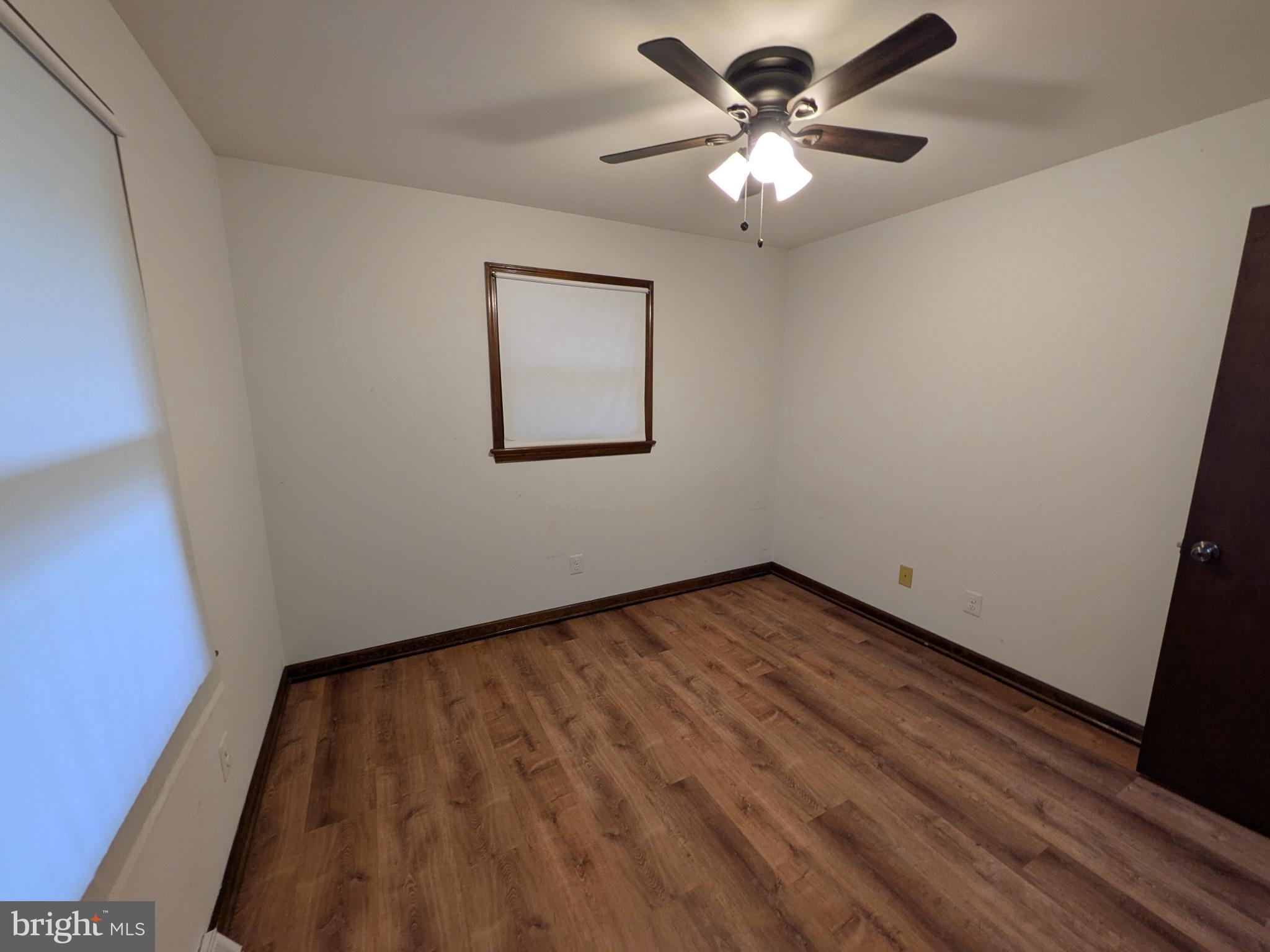 9511 Rogues Road Midland, VA 22728 - Photo 25 of 34 Bright and airy room with modern charm.