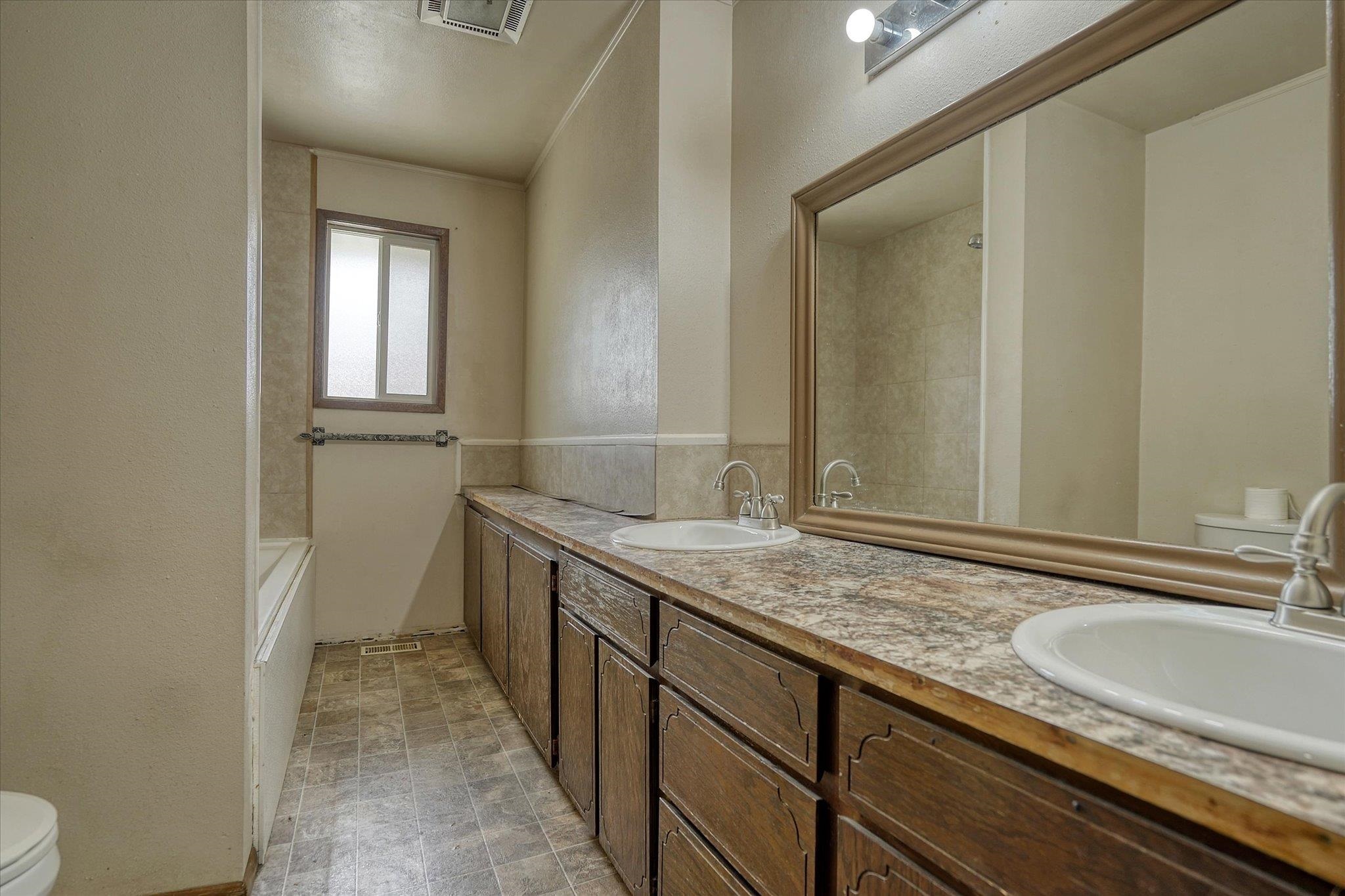224 North Bannen Road Spokane Valley, WA 99216 - Photo 15 of 35