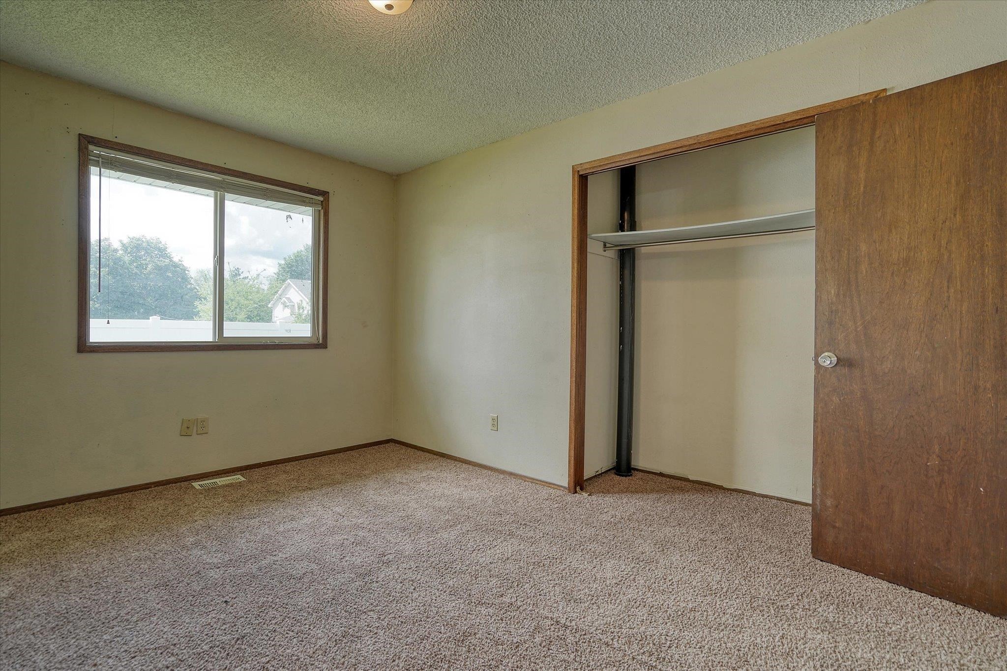 224 North Bannen Road Spokane Valley, WA 99216 - Photo 18 of 35