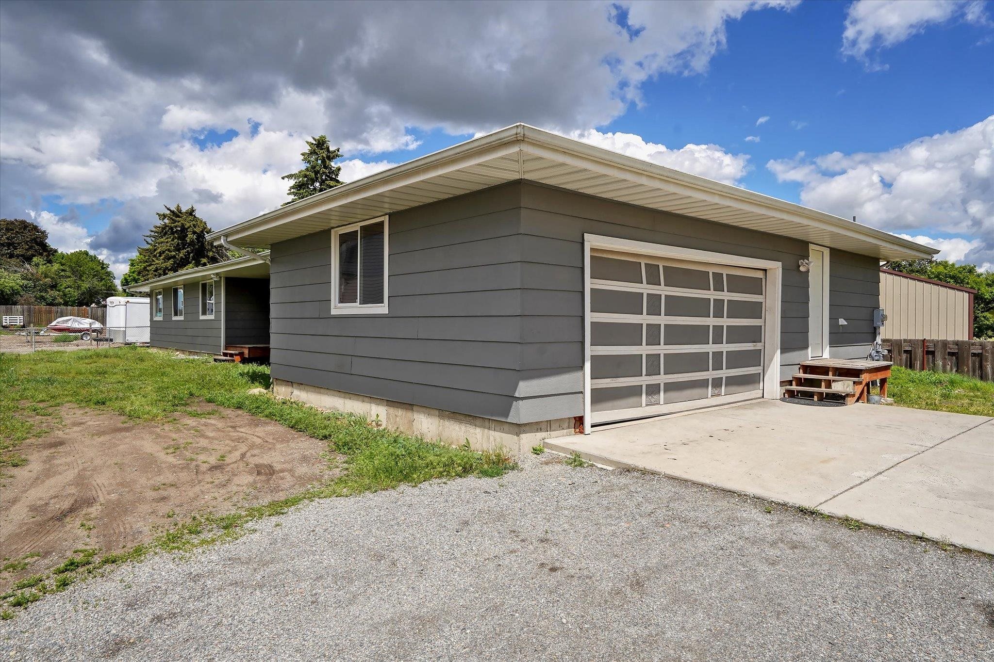 224 North Bannen Road Spokane Valley, WA 99216 - Photo 3 of 35