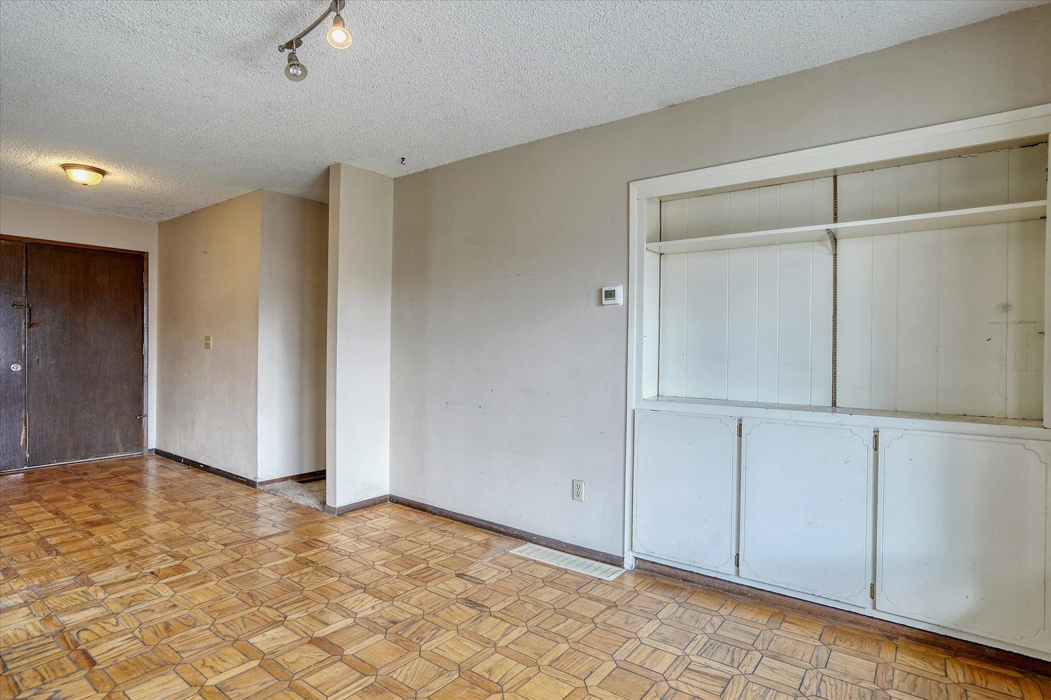 224 North Bannen Road Spokane Valley, WA 99216 - Photo 7 of 35