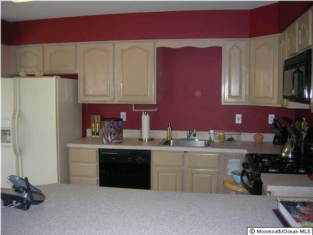 46 Alpine Road, Unit B Holmdel, NJ 07733 - Photo 3 of 3 Additional Photo