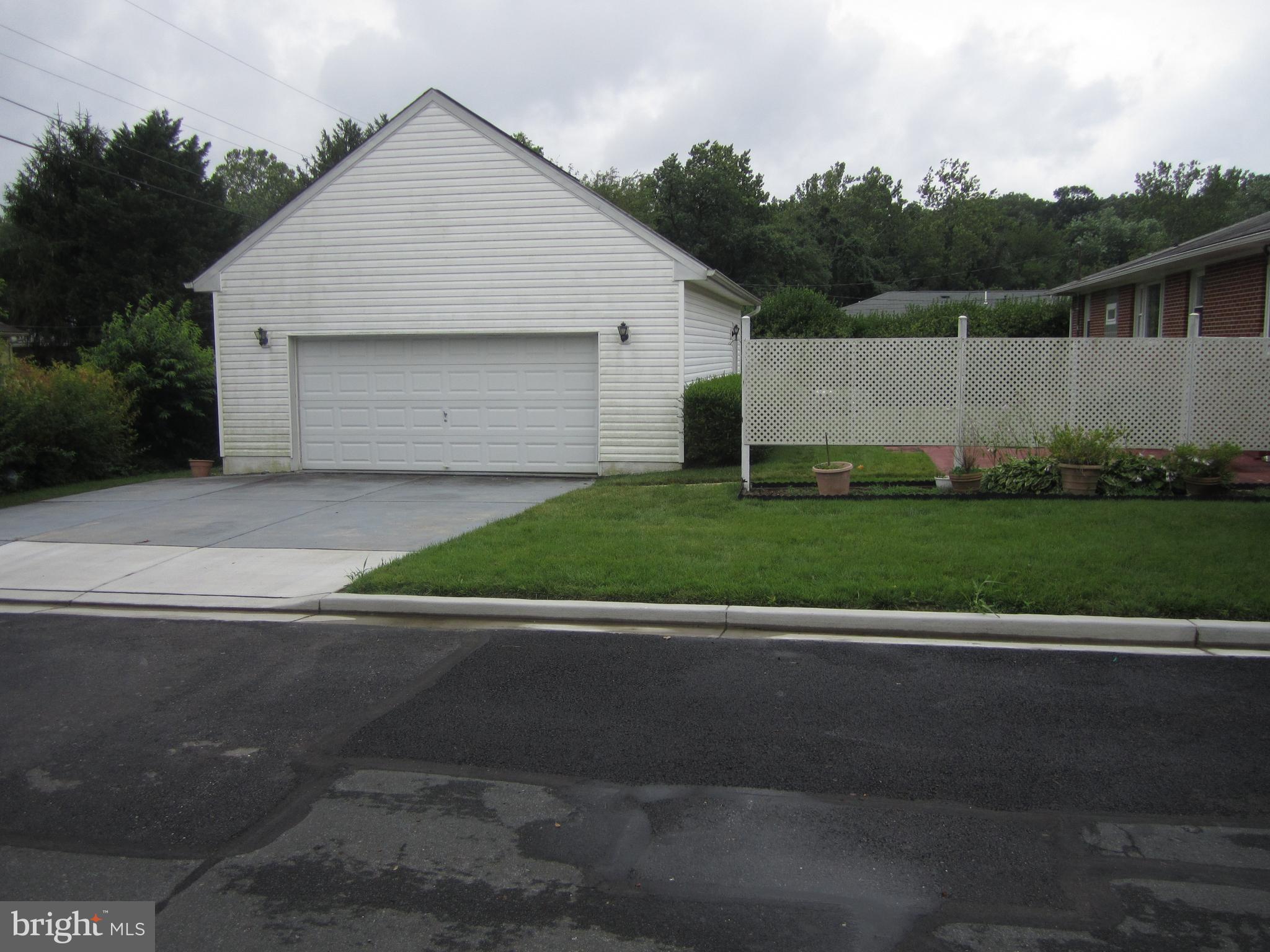 401 Homewood Road Linthicum, MD 21090 - Photo 2 of 28