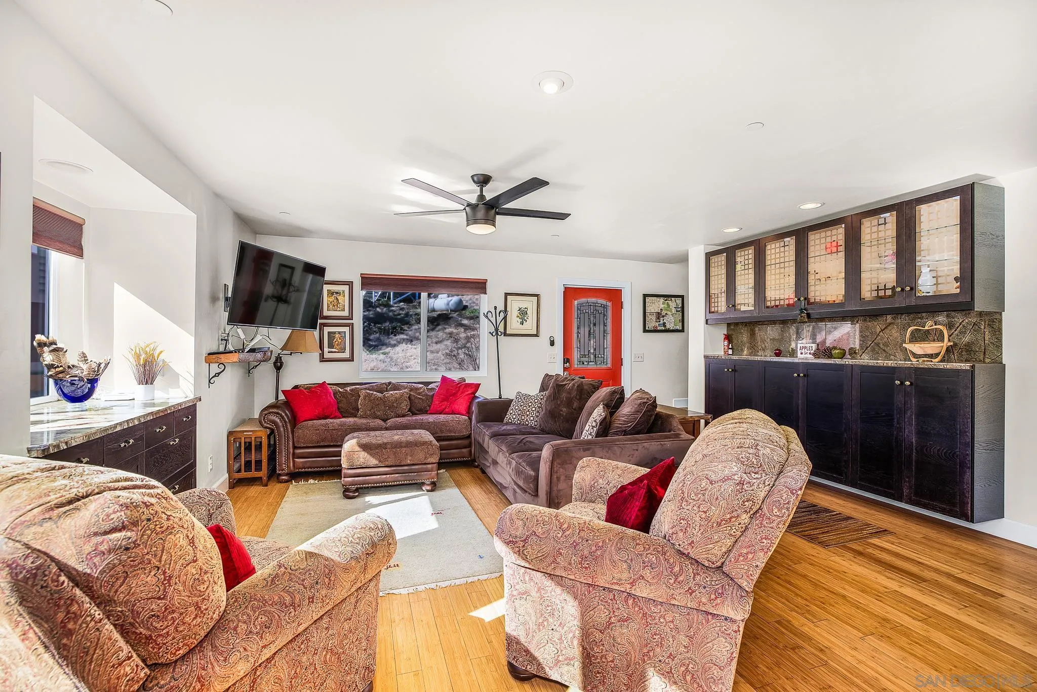 34648 Navajo Road Julian, CA 92036 - Photo 5 of 32 Gallery Image 5