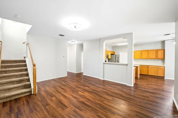 $2,195 | 8627 Tioga Pass, Helotes, TX 78023