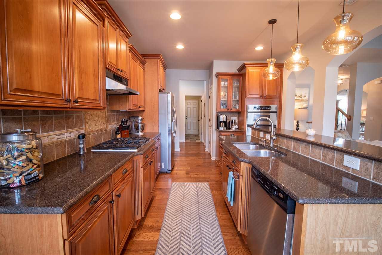 6209 Oconner Street Raleigh, NC 27617 - Photo 8 of 26