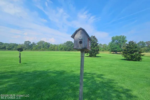 $465,000 | 3876 Bett-Thyatira Road, Coldwater, MS 38618