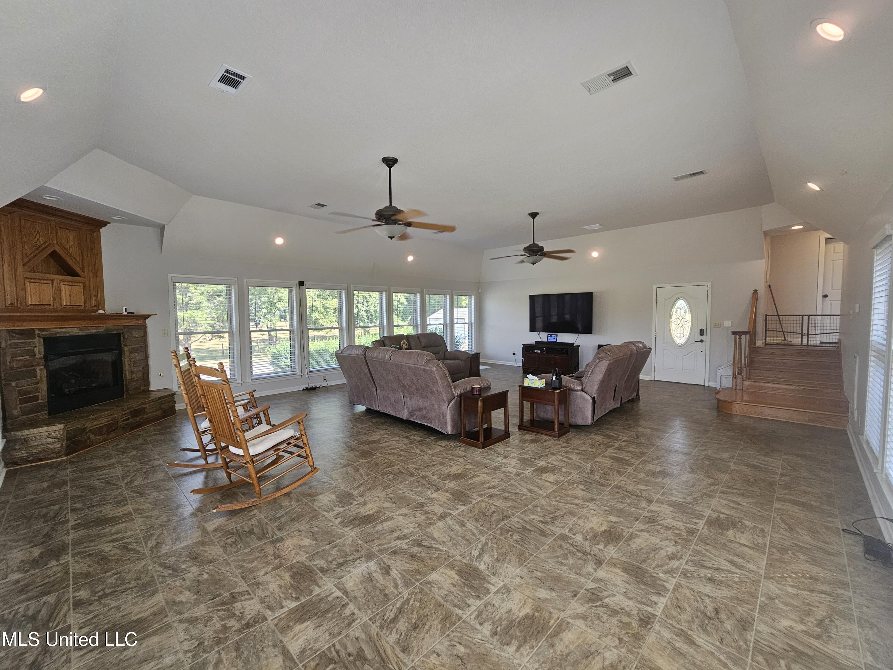 3876 Bett-Thyatira Road Coldwater, MS 38618 - Photo 8 of 72 20250915_111217