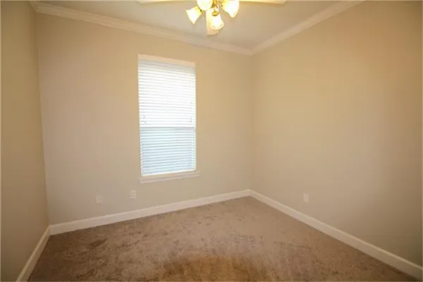 $2,200 | 3714 Sheldon Drive, Pearland, TX 77584