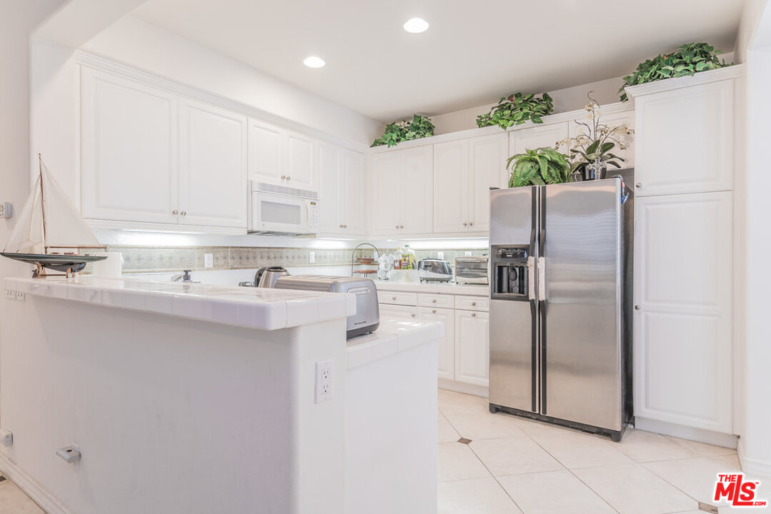 22 Conservatory Drive Ladera Ranch, CA 92694 - Photo 13 of 32