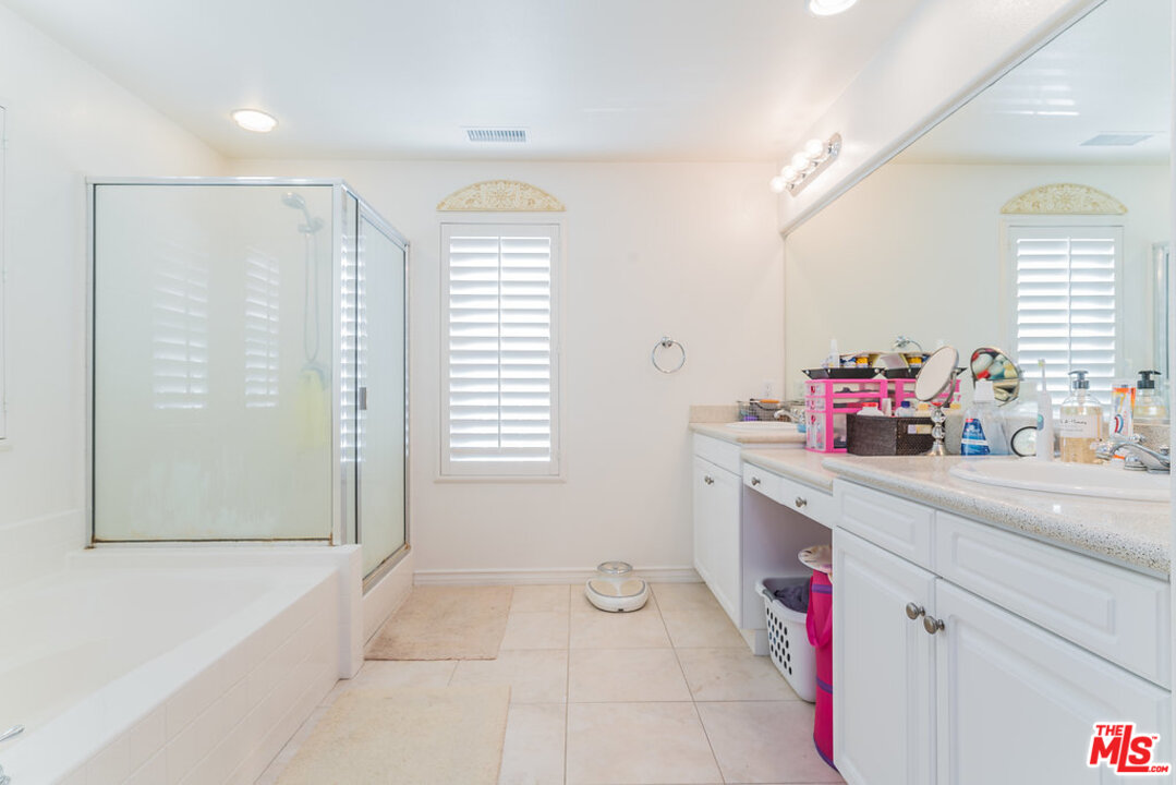 22 Conservatory Drive Ladera Ranch, CA 92694 - Photo 26 of 32