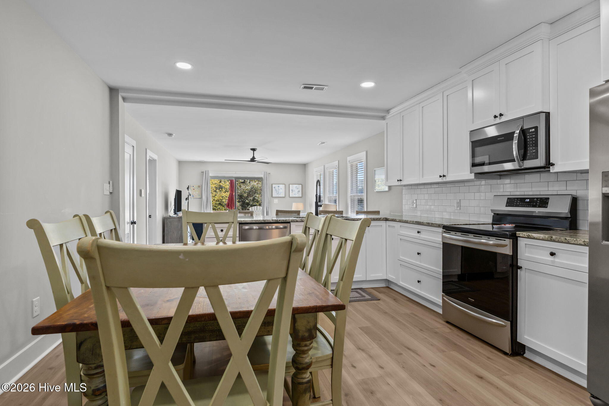 102 Fairfax Road Emerald Isle, NC 28594 - Photo 23 of 47 15-web-or-mls-1S3A2467