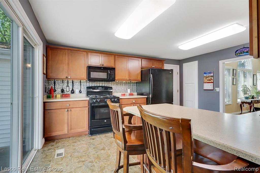 6168 Johnson Road Flushing, MI 48433 - Photo 19 of 30