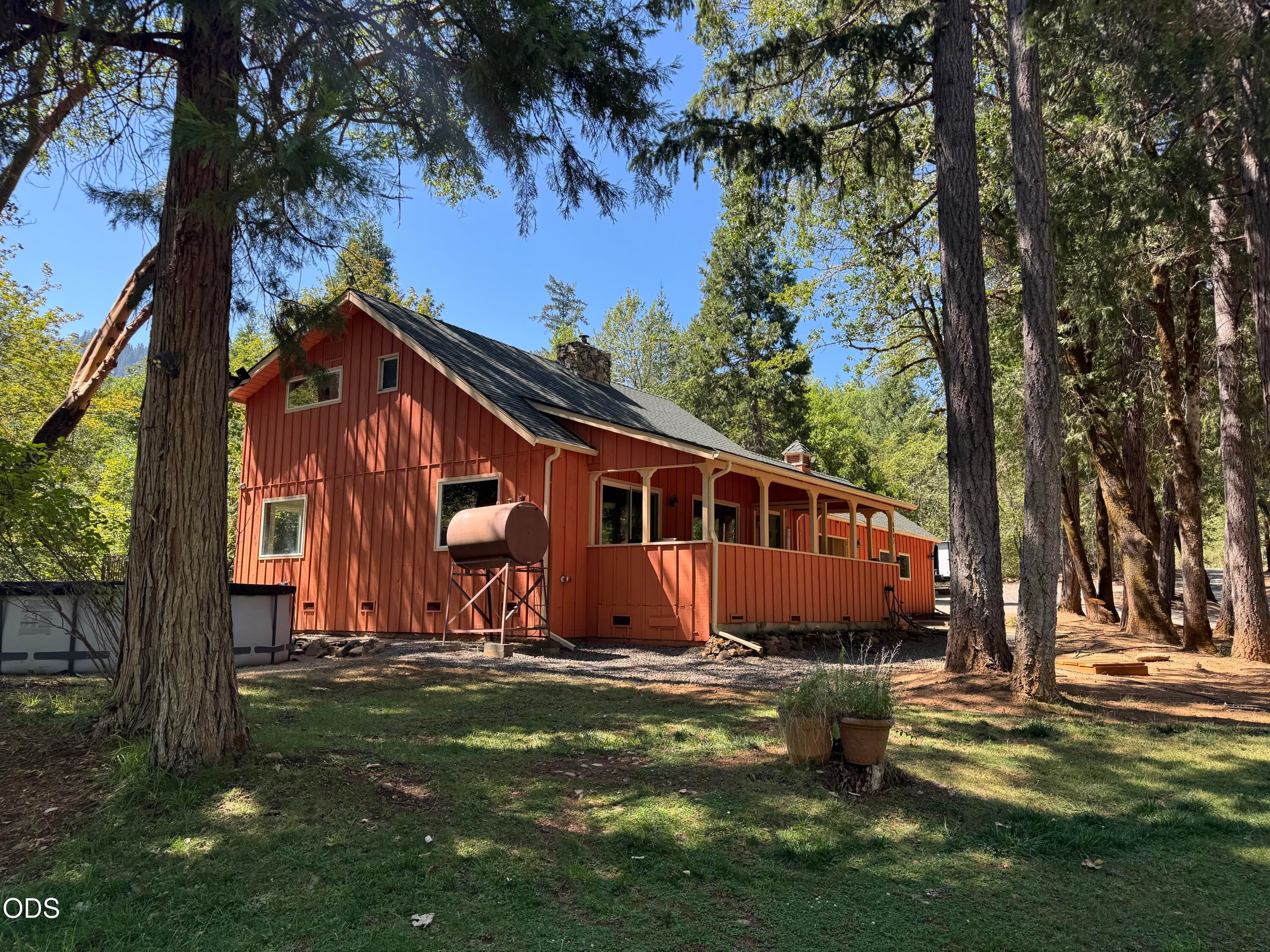 6907 Bear Branch Road Rogue River, OR 97537 - Photo 1 of 40 Gallery Image 1