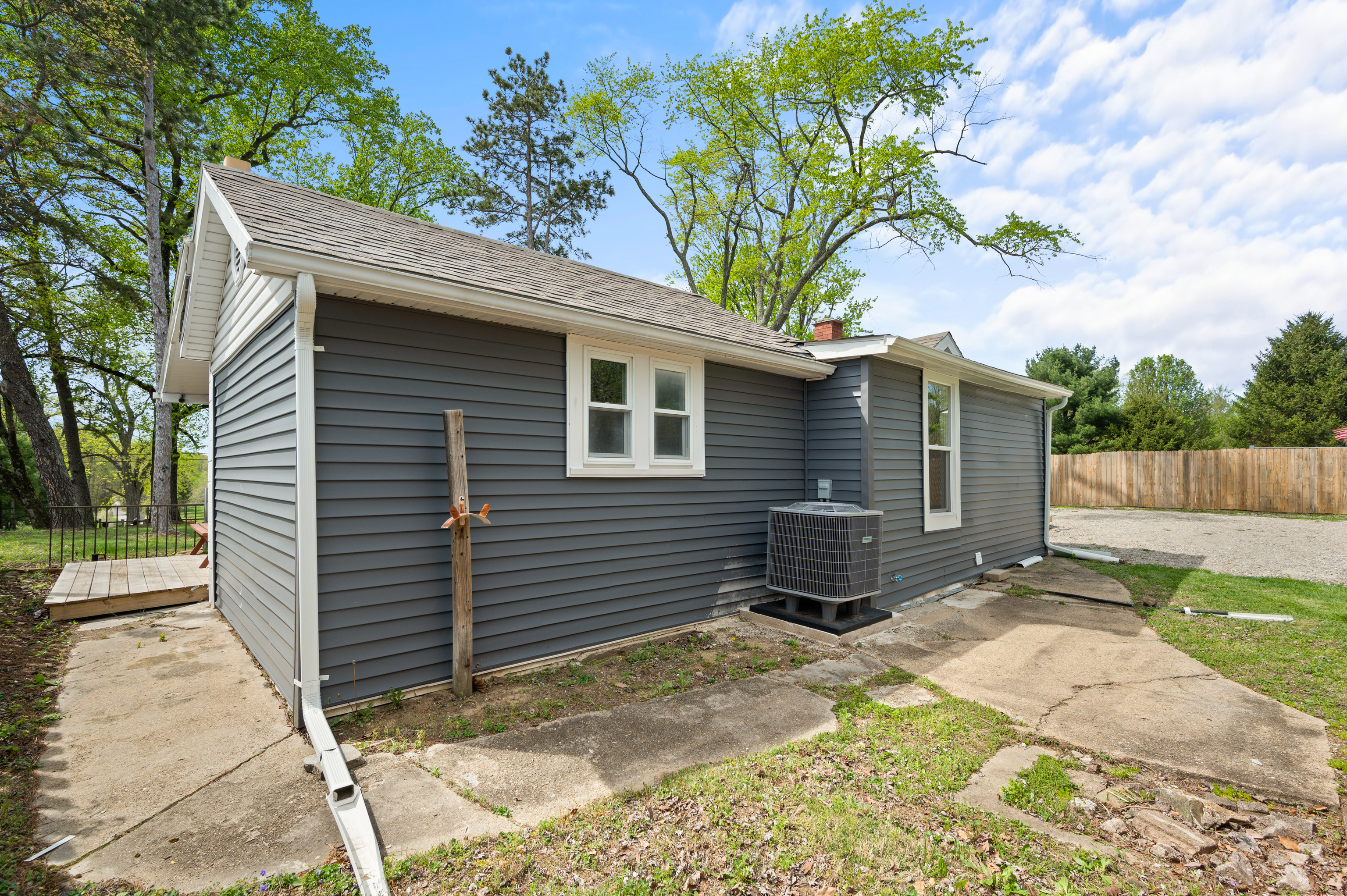 463 Nelson Ridge Road Columbus, IN 47201 - Photo 42 of 55