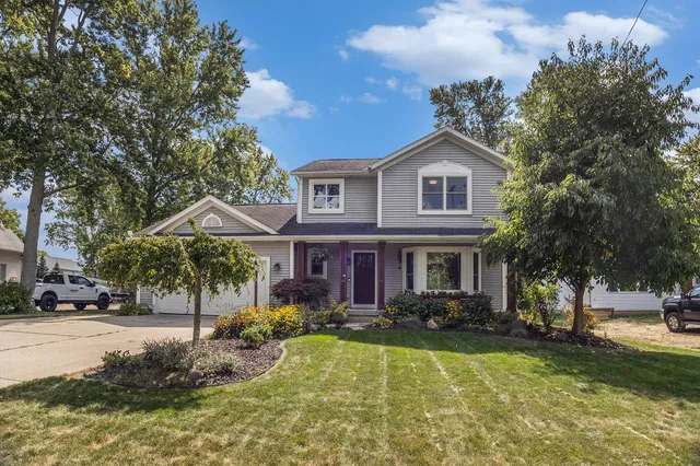 $469,000 | 3560 Richmond Street Northwest, Grand Rapids, MI 49534