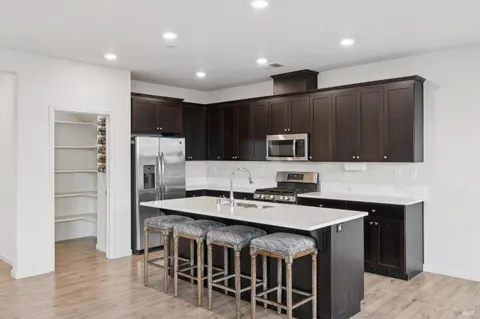 $849,000 | 1630 Winterberry Lane, Rohnert Park, CA 94928